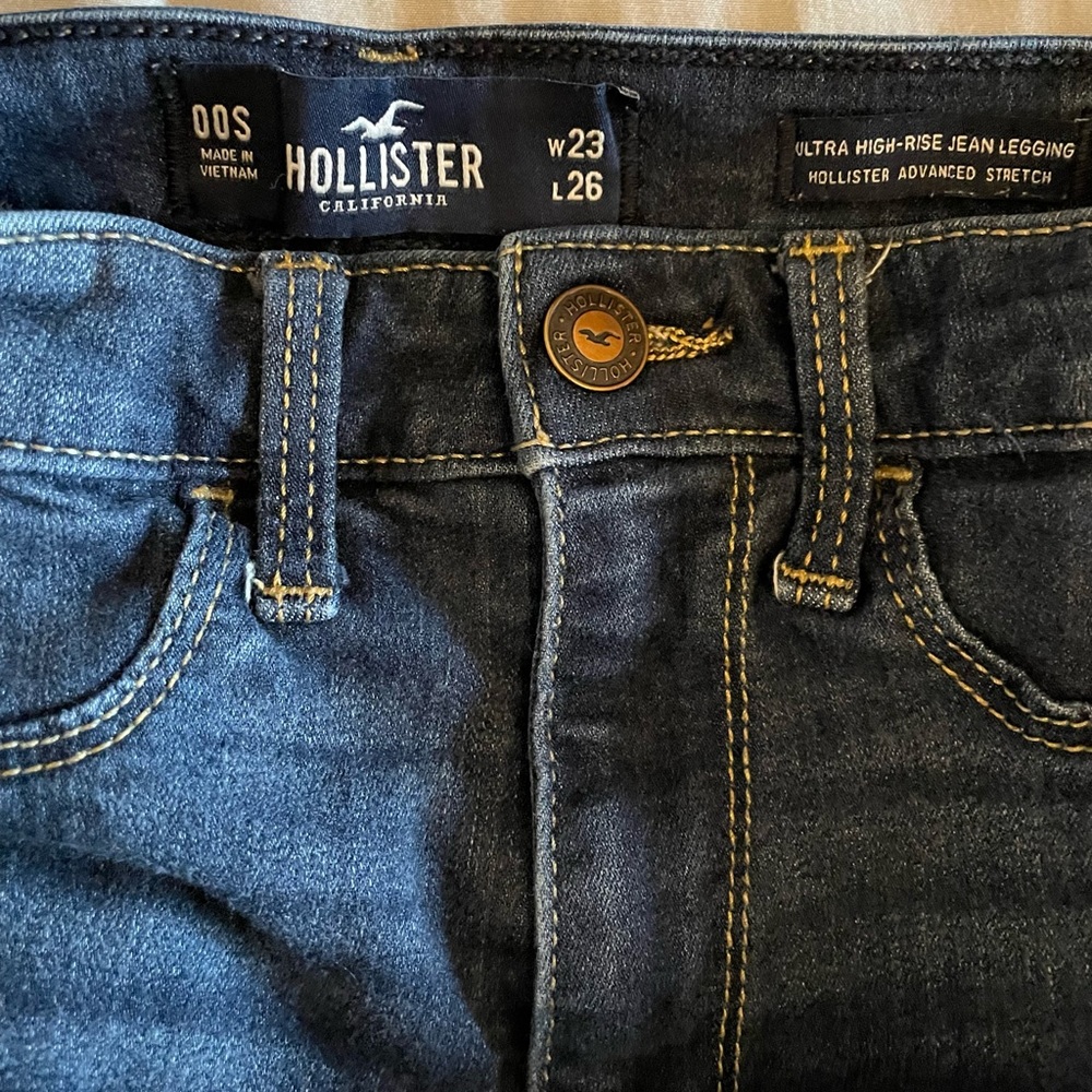 Jeans - Picture 2 of 2